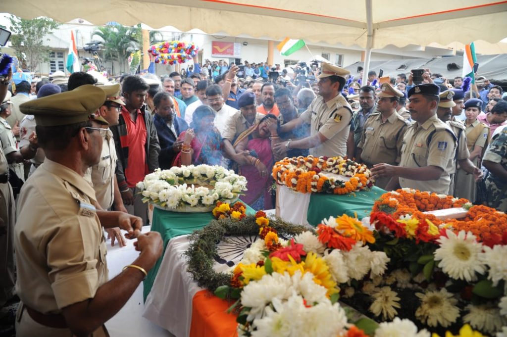 pulwama martyrs from odisha manoj kumar and prasanna sahoo